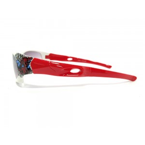 Joop White with red
